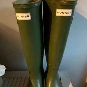 Matte Green Hunter boots